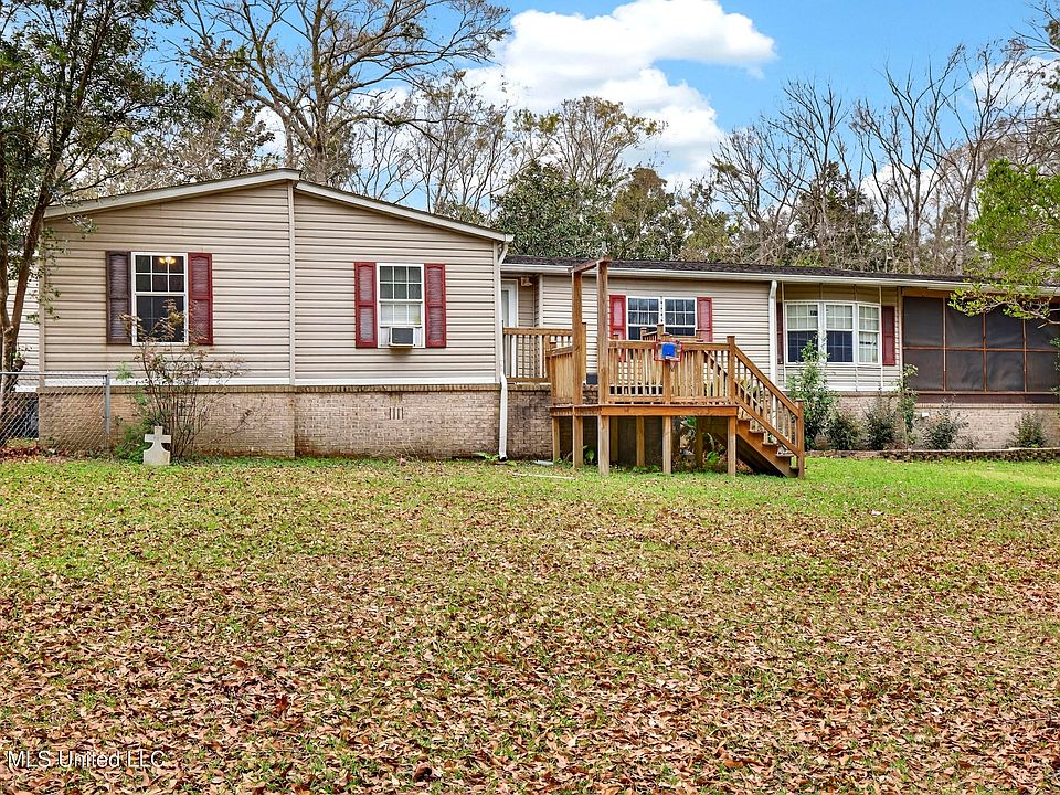 1st image of 23127 Avery Rd