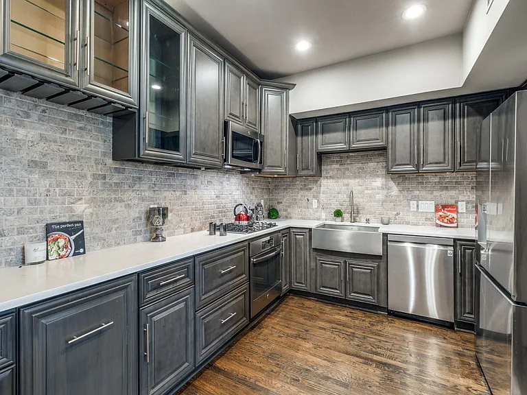 3352 Miro Pl — Photo 12
