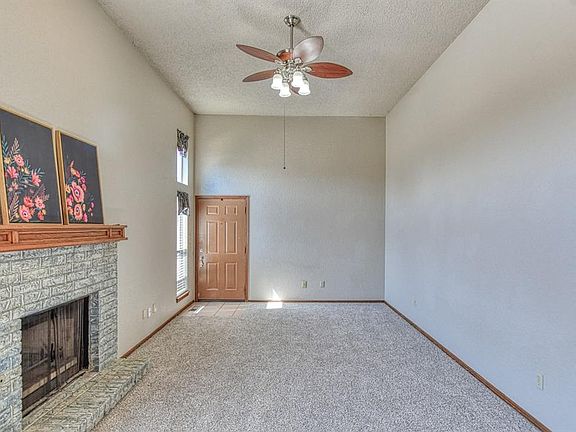 5th image of 2300 Cedar Brook Dr
