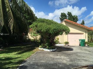 10891 SW 159th Ter, Miami, FL 33157