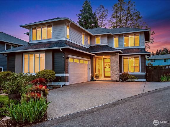 2nd image of 1228 28th Avenue Ct SW