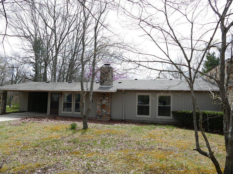 1st image of 132 Dovenshire Dr