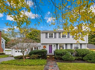 9 Surrey Rd, Salem, MA 01970