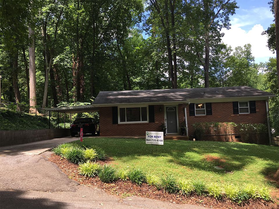 1st image of 39 Essex Ct