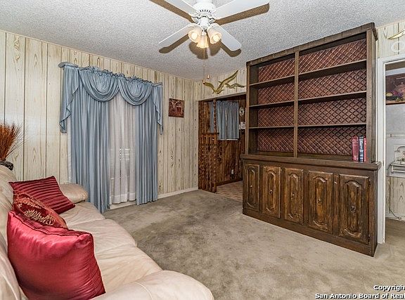 5th image of 2423 Perez St