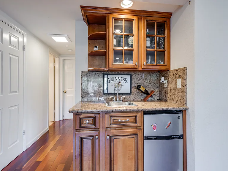 651 Fontes Dr — Photo 14