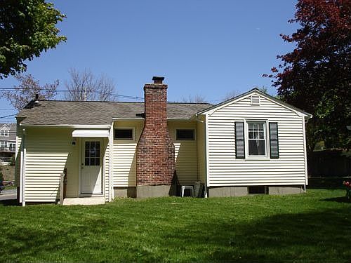 2nd image of 854 Trapelo Rd