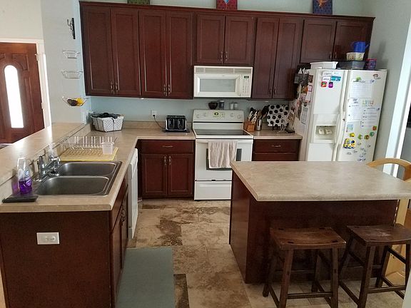 5th image of 111 Peregrine Cir