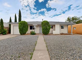 829 California St SE, Albuquerque, NM 87108