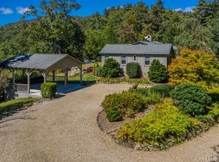 320 Satulah Falls Ln, Highlands, NC 28741