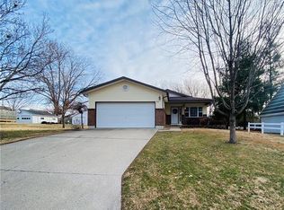 511 S Saint Louis St, Concordia, MO 64020