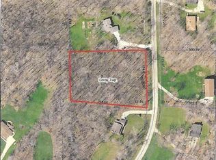 Mildon Dr, Painesville, OH