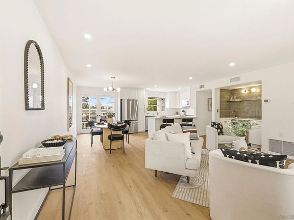 2nd image of 1263 Robinson Ave APT 13