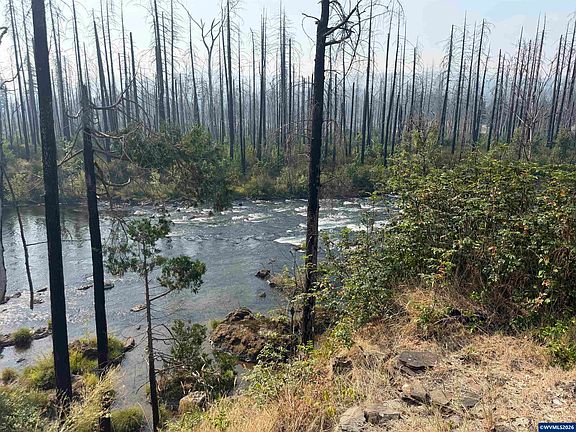 5th image of 26282 Sitkum Rd