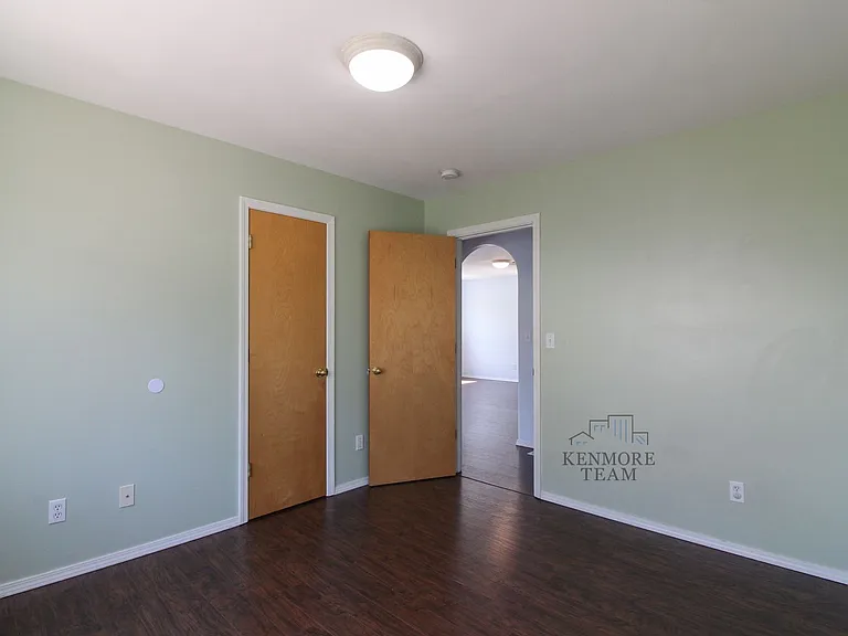 402 Abbot St — Photo 14