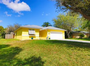 3711 SE Upper St, Stuart, FL 34997