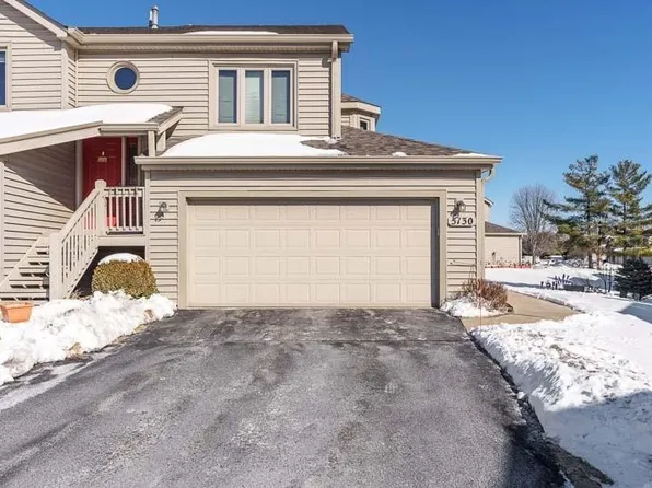 5130 Morning Glory Ln, Loves Park, IL 61111