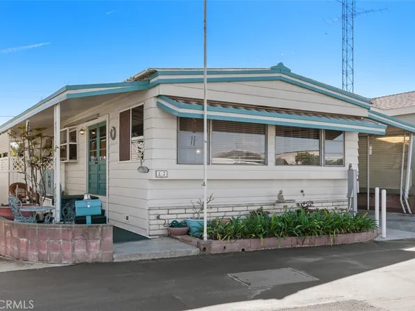 17 Oriole Ln, Oceanside, CA 92057