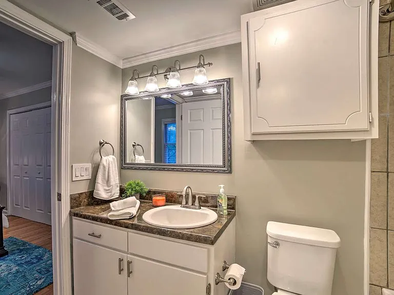 510 E Gillespie St #B9 — Photo 19