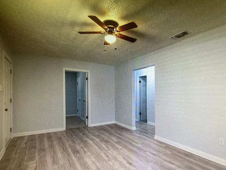 3225 Evergreen Dr — Photo 12