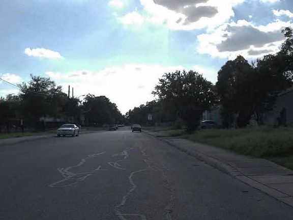3rd image of 523 Hoover Ave