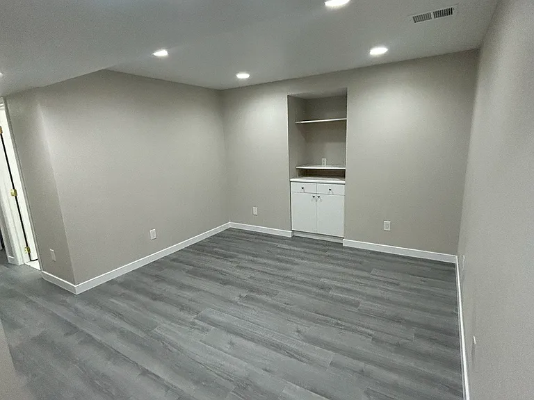 Lower level second living room 11' 6" x 11