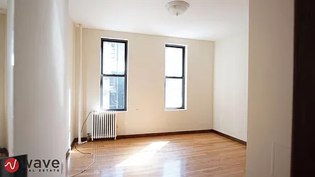 Rented by Wave Real Estate Group