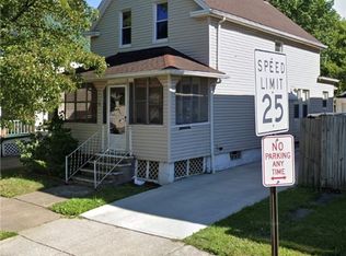 2911 Roanoke Ave, Cleveland, OH 44109