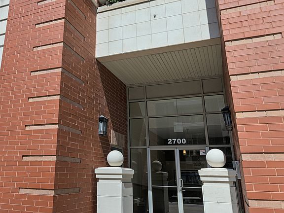 2nd image of 2700 W Belmont Ave Unit 507
