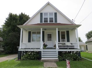 1338 Eliza St, Green Bay, WI 54301