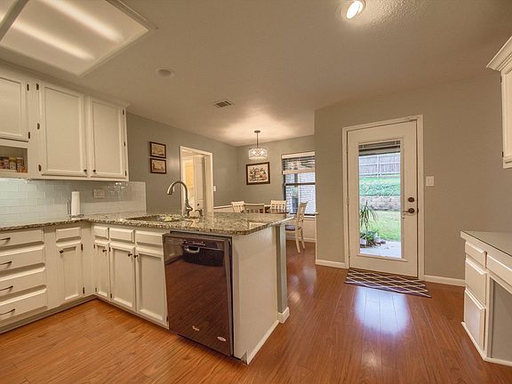 5th image of 863 Northview Dr