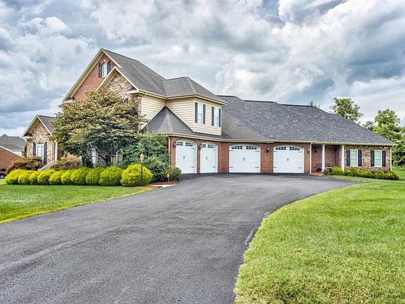 4th image of 183 Stonewall Dr