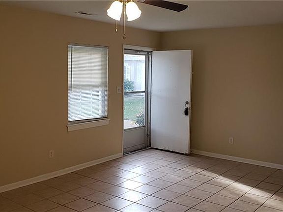 4th image of 5735A Bramblegate Dr