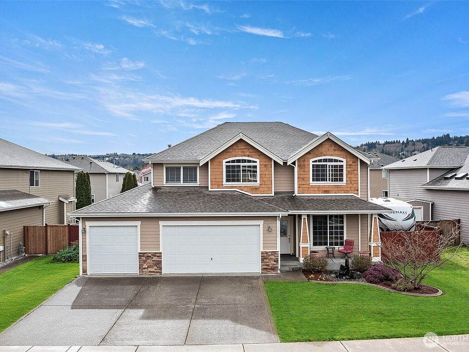 1st image of 1515 Daffodil Avenue NE