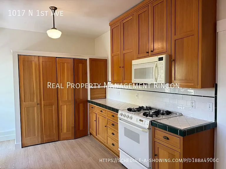 1017 N 1st Ave — Photo 6