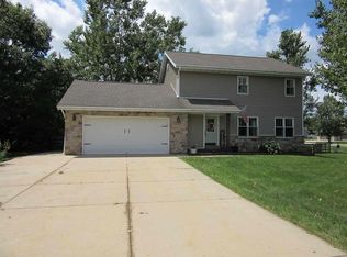6647 N South Fifth St, Evansville, WI 53536