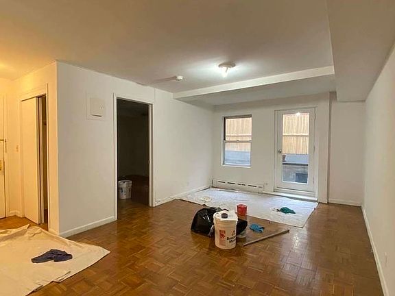 3rd image of 52 E 13th St #5EE