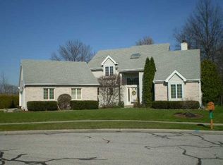 1776 Arrowhead Ct, Defiance, OH 43512