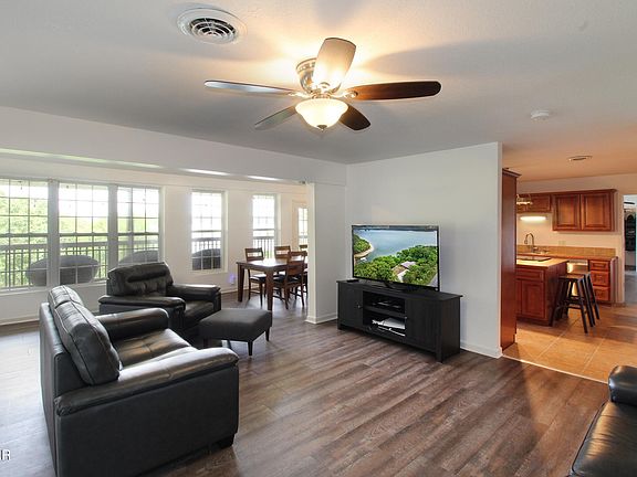 4th image of 233 Sequoyah Trl