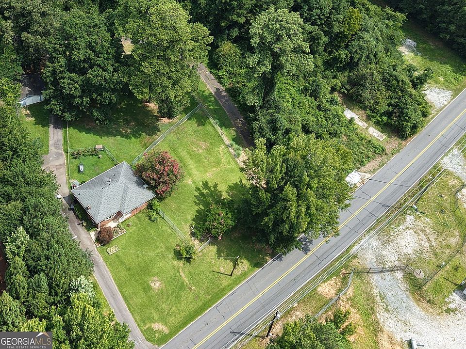 1st image of 2421 Maner Rd SE