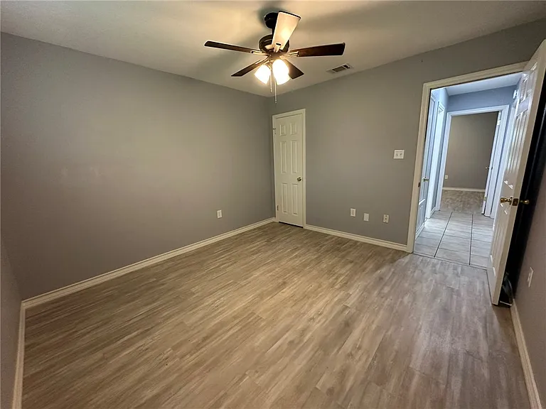 2201 Timberline Dr — Photo 23