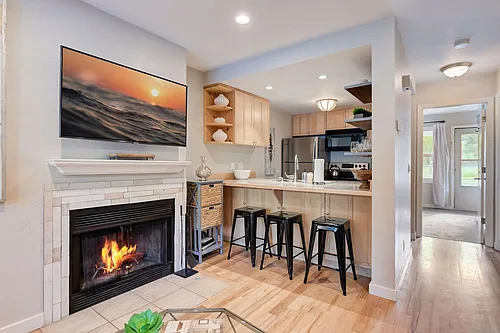 1478 Park Ave Photo 1