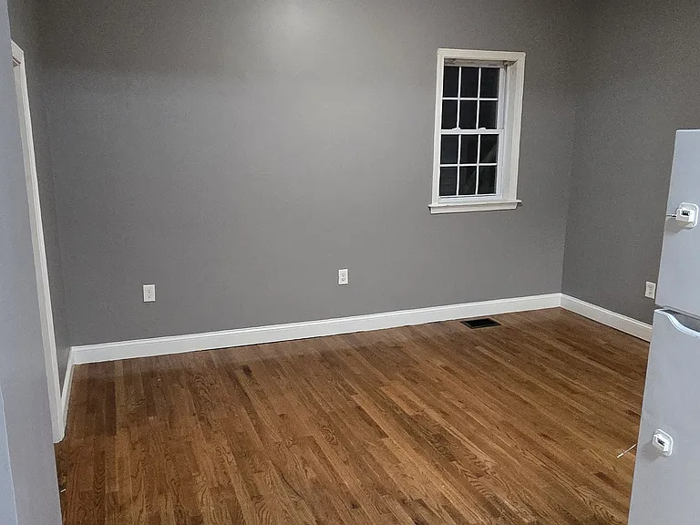 139 Lawrence St #1 — Photo 5