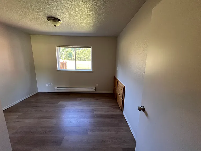 410B Columbia St — Photo 5