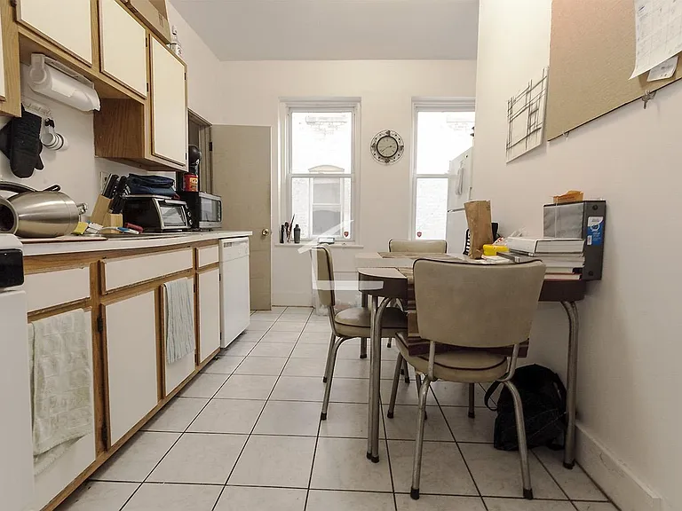 47 Brighton Ave #14N — Photo 4