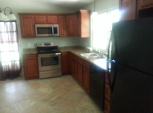 1670 Gallop Ln, Florissant, MO