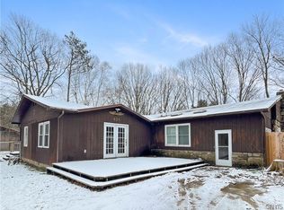 426 Nine Mile Point Rd, Oswego, NY 13126
