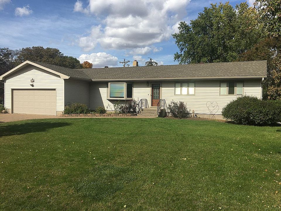 1st image of 326 Dakota Ave