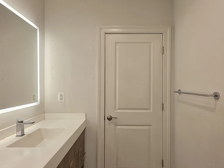 216 Arch St #411 — Photo 22