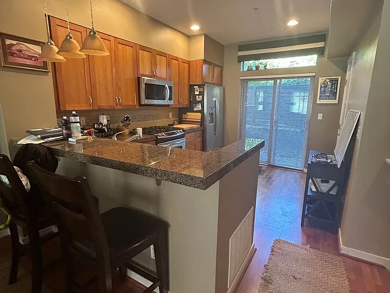 2106 Yakima Ct — Photo 27